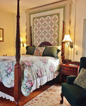 Chesapeake City Inn At The Canal Bed & Breakfast מראה חיצוני תמונה